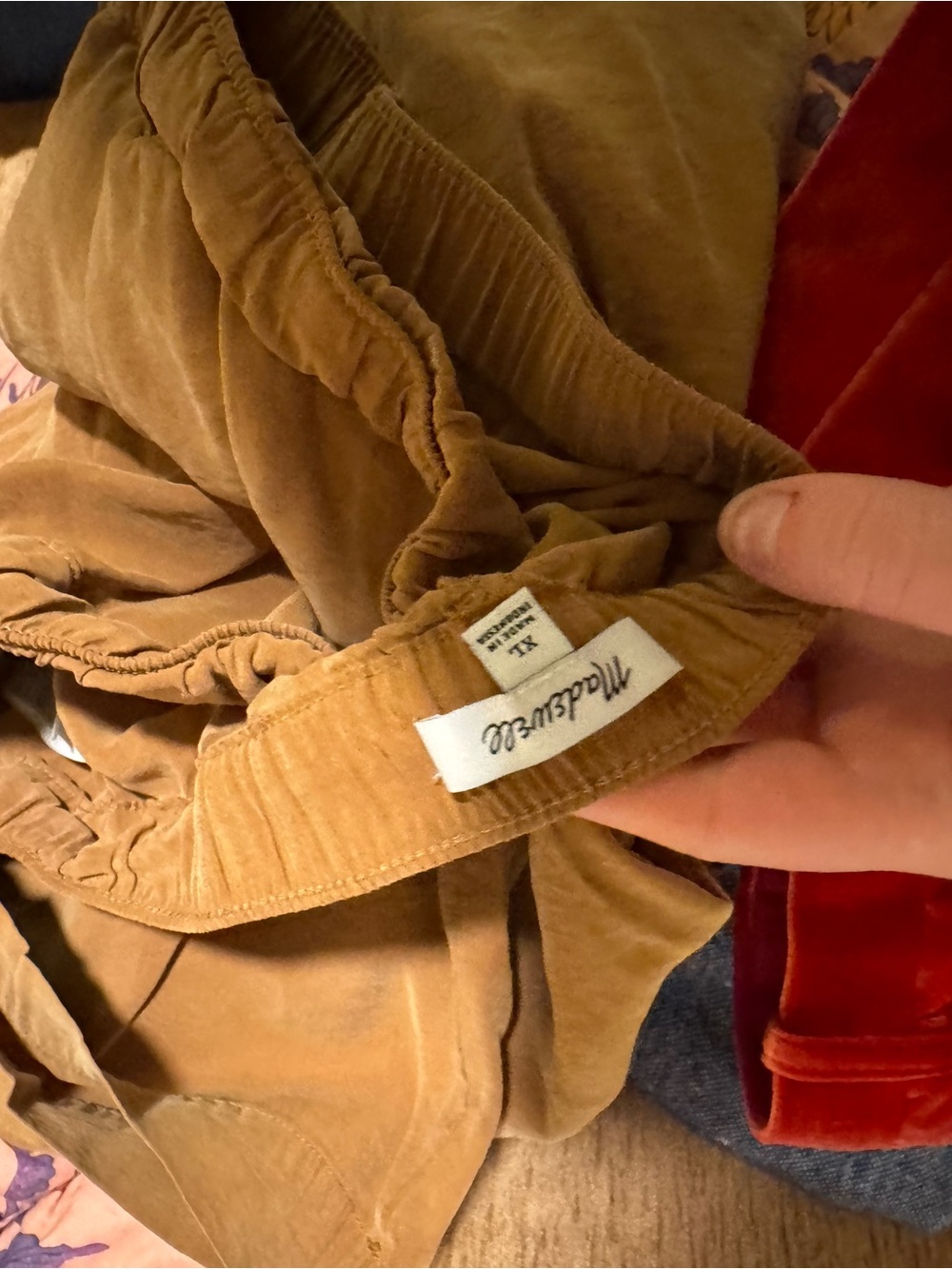 Madewell Relaxed Casual Pants in Camel Brown - Picture 2 of 2